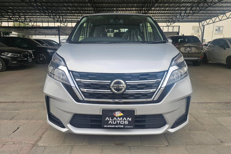 2020 MODEL OTOMATİK NİSSAN SERENA