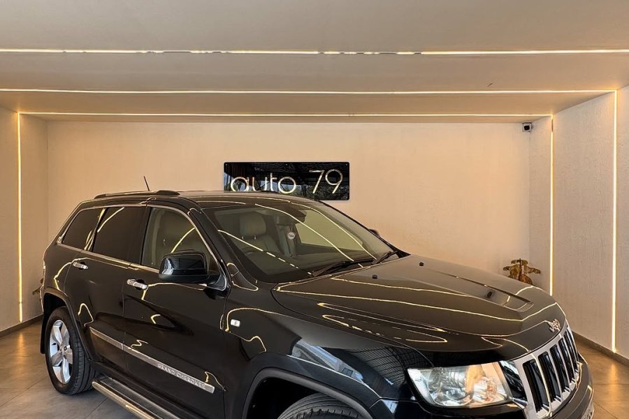 2011 MODEL OTOMATİK JEEP GRAND CHEROKEE