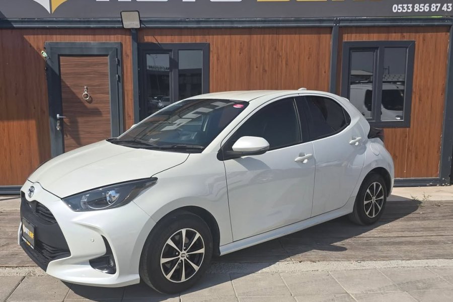 2021 MODEL OTOMATİK TOYOTA YARİS