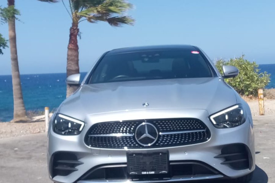 MERCEDES E200 HYBRID