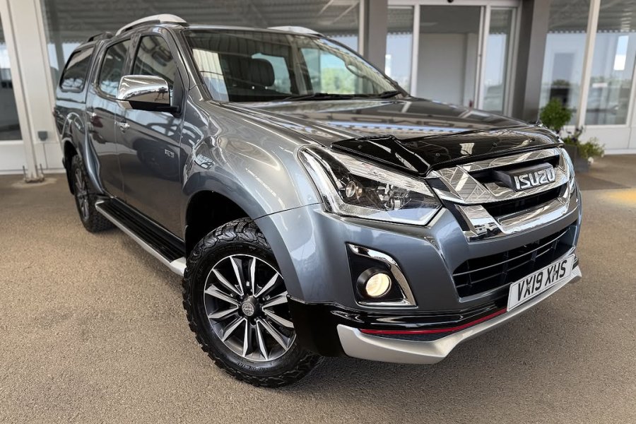 2019 MODEL OTOMATİK ISUZU D-MAX