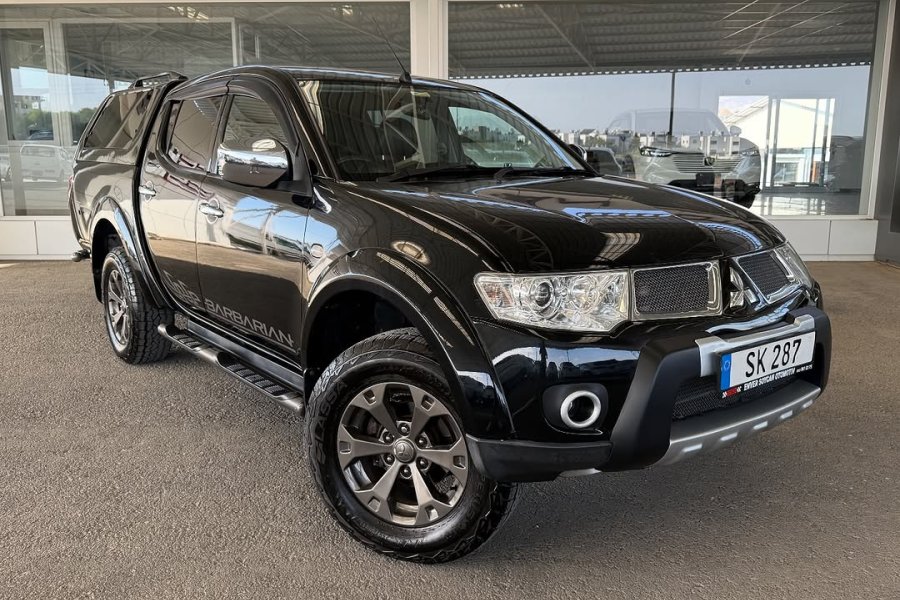 2010 MODEL OTOMATİK MİTSUBİSHİ L200