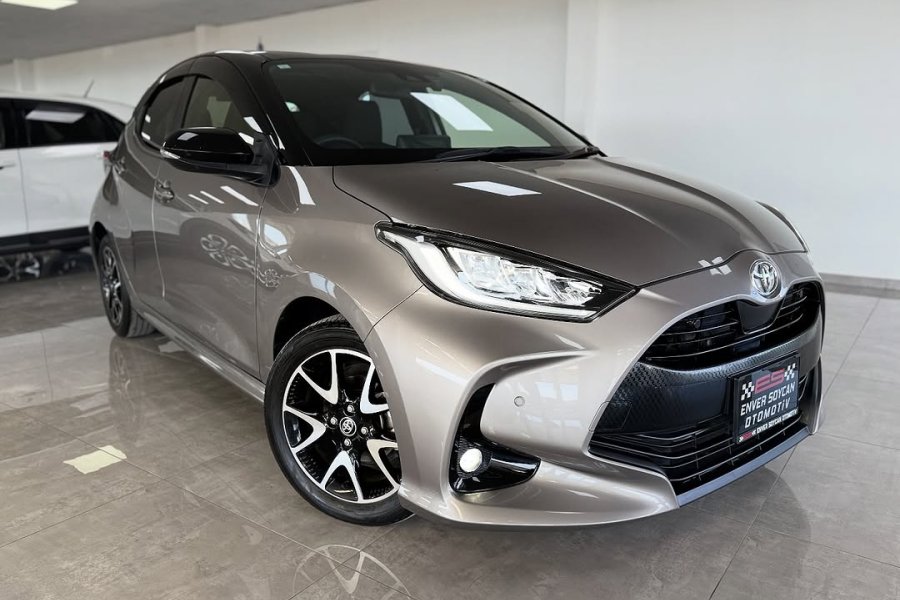 2021 MODEL OTOMATİK TOYOTA YARİS