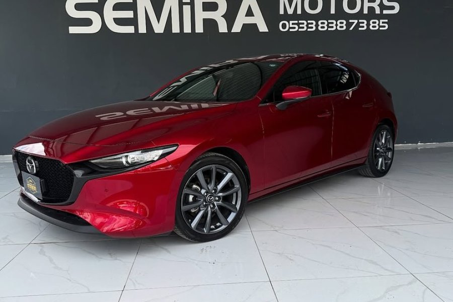 2021 MODEL OTOMATİK MAZDA 3
