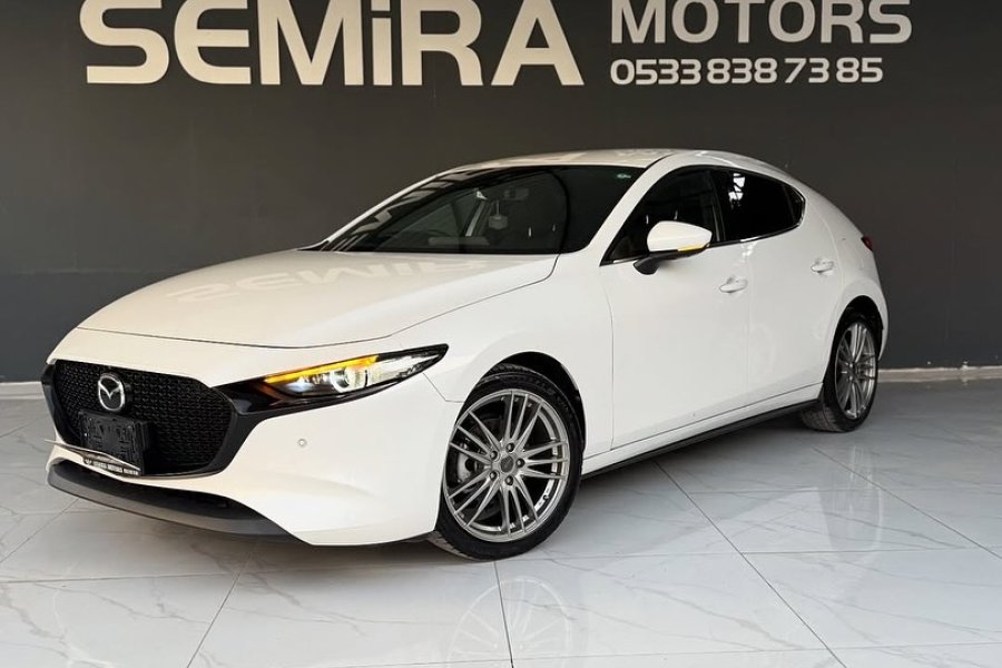 2021 MODEL OTOMATİK MAZDA 3