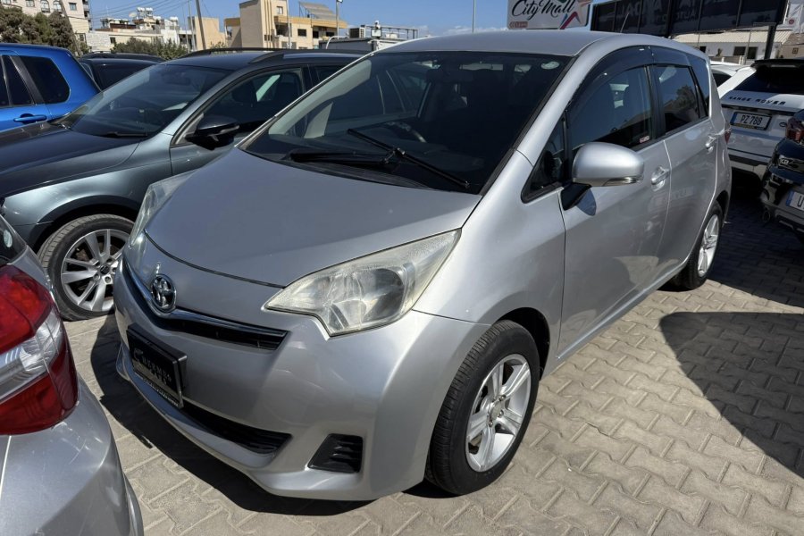 2012 MODEL OTOMATİK TOYOTA RACTİS