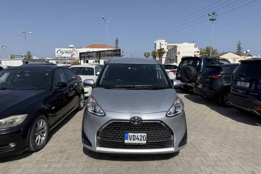 2019 MODEL OTOMATİK TOYOTA SİENTA