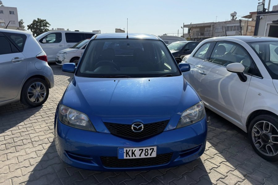 2005 MODEL OTOMATİK MAZDA DEMİO