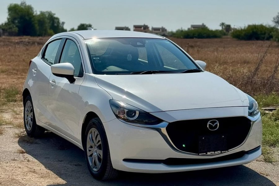 2021 MODEL OTOMATİK MAZDA 2
